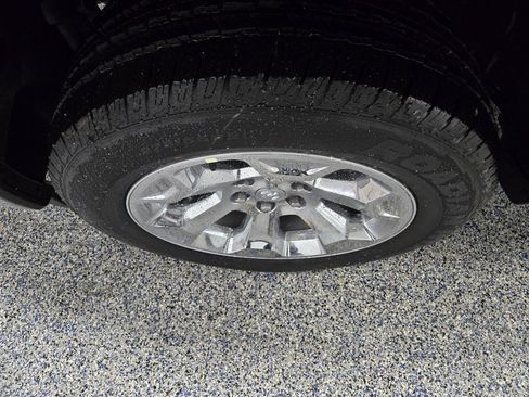 New 2025 RAM 1500 Big Horn image 24