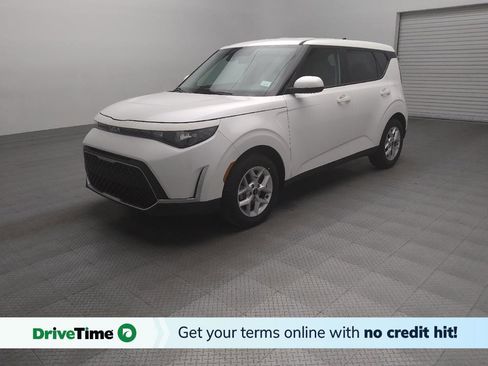 Used 2025 Kia Soul LX w/ LX Technology Package image 1