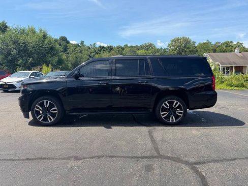 Used 2020 Chevrolet Suburban Premier w/ RST 6.2L Performance Edition AWD/4WD image 2