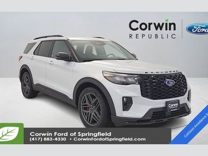 New 2026 Ford Explorer ST w/ Sun And Sound Package