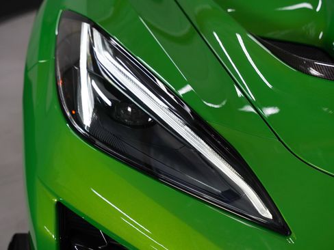 Used 2026 Chevrolet Corvette ZR1 w/ ZR1 Carbon Fiber Aero Package RWD image 13