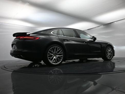 Used 2018 Porsche Panamera 4S image 50