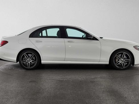 Used 2020 Mercedes-Benz E 450 4MATIC Sedan image 2