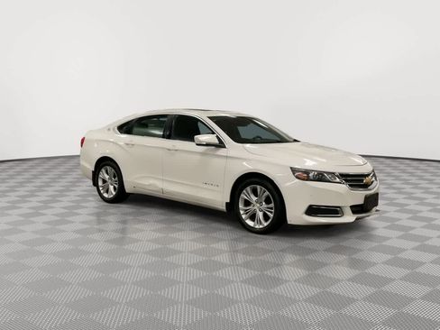 Used 2014 Chevrolet Impala LT w/ Premium Seating Package image 2