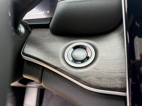 New 2025 Jeep Grand Cherokee Limited image 22