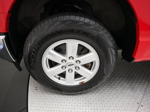 Used 2022 Ford F150 XLT w/ Trailer Tow Package image 25