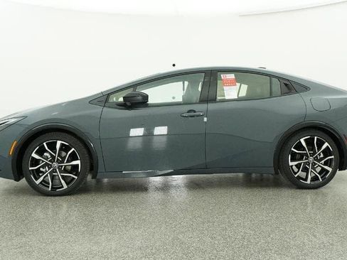 New 2026 Toyota Prius Plug-In Hybrid image 19