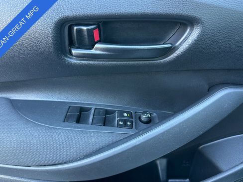 Used 2024 Toyota Corolla LE image 11