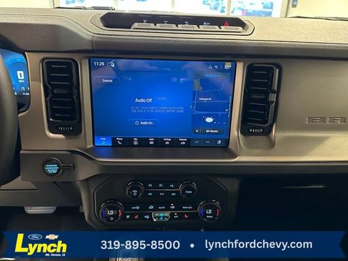 New 2026 Ford Bronco Outer Banks w/ Sasquatch Package AWD/4WD image 12