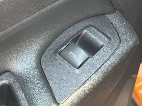 Used 2018 Chevrolet Equinox LT AWD/4WD image 30