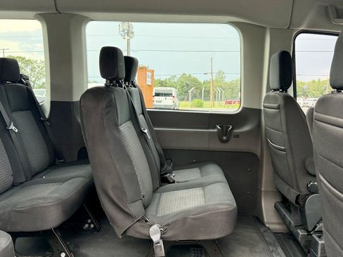 Used 2020 Ford Transit 150 XL RWD image 10