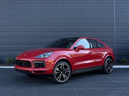 Certified 2021 Porsche Cayenne Coupe image 1