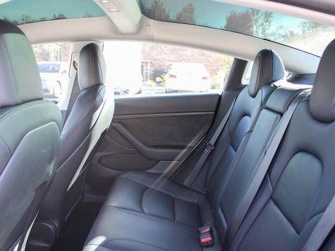 Used 2023 Tesla Model 3 Long Range image 32