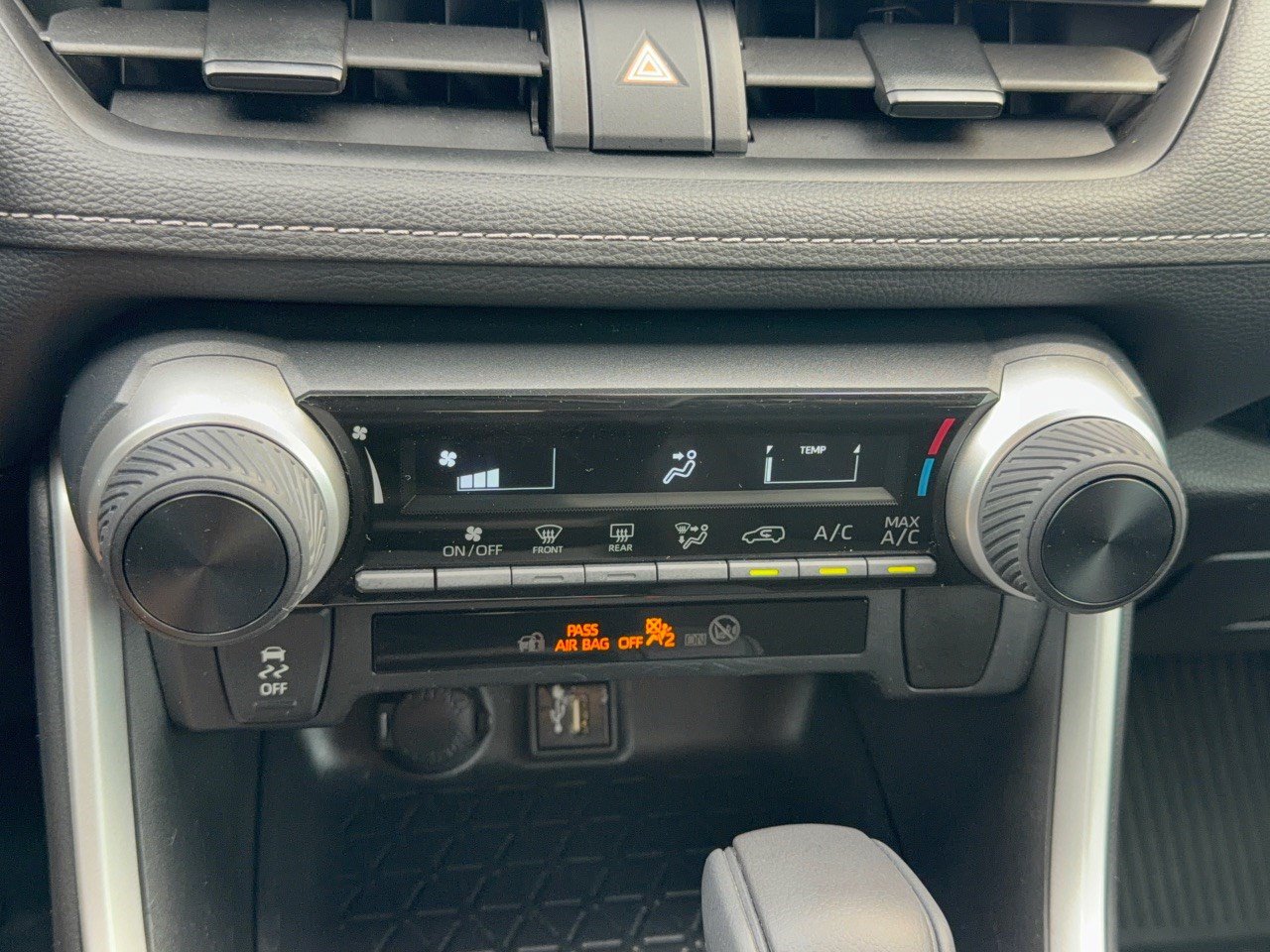 Certified 2023 Toyota RAV4 LE FWD image 22
