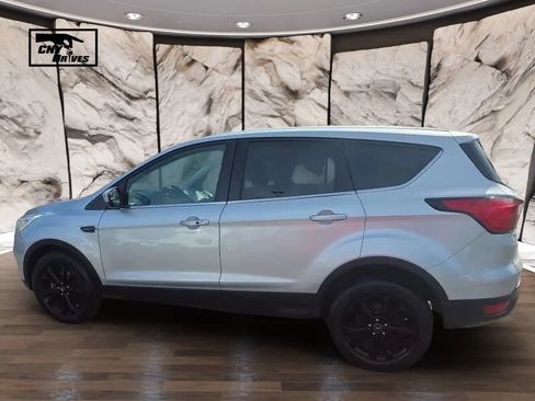 Used 2019 Ford Escape SE AWD/4WD image 8