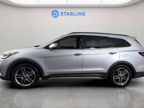 Used 2017 Hyundai Santa Fe Limited FWD image 3