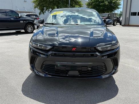 Certified 2025 Dodge Hornet GT w/ Cold Weather Group image 8