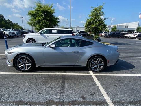 New 2026 Ford Mustang Premium RWD image 4