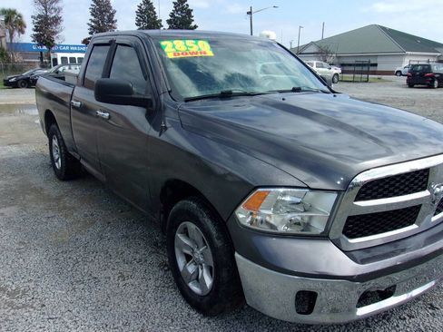 Used 2014 RAM 1500 Classic SLT image 3