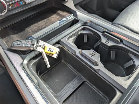 Used 2023 Ford F350 Lariat w/ Chrome Package image 33