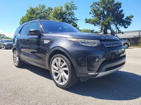 Used 2017 Land Rover Discovery HSE Luxury AWD/4WD image 1