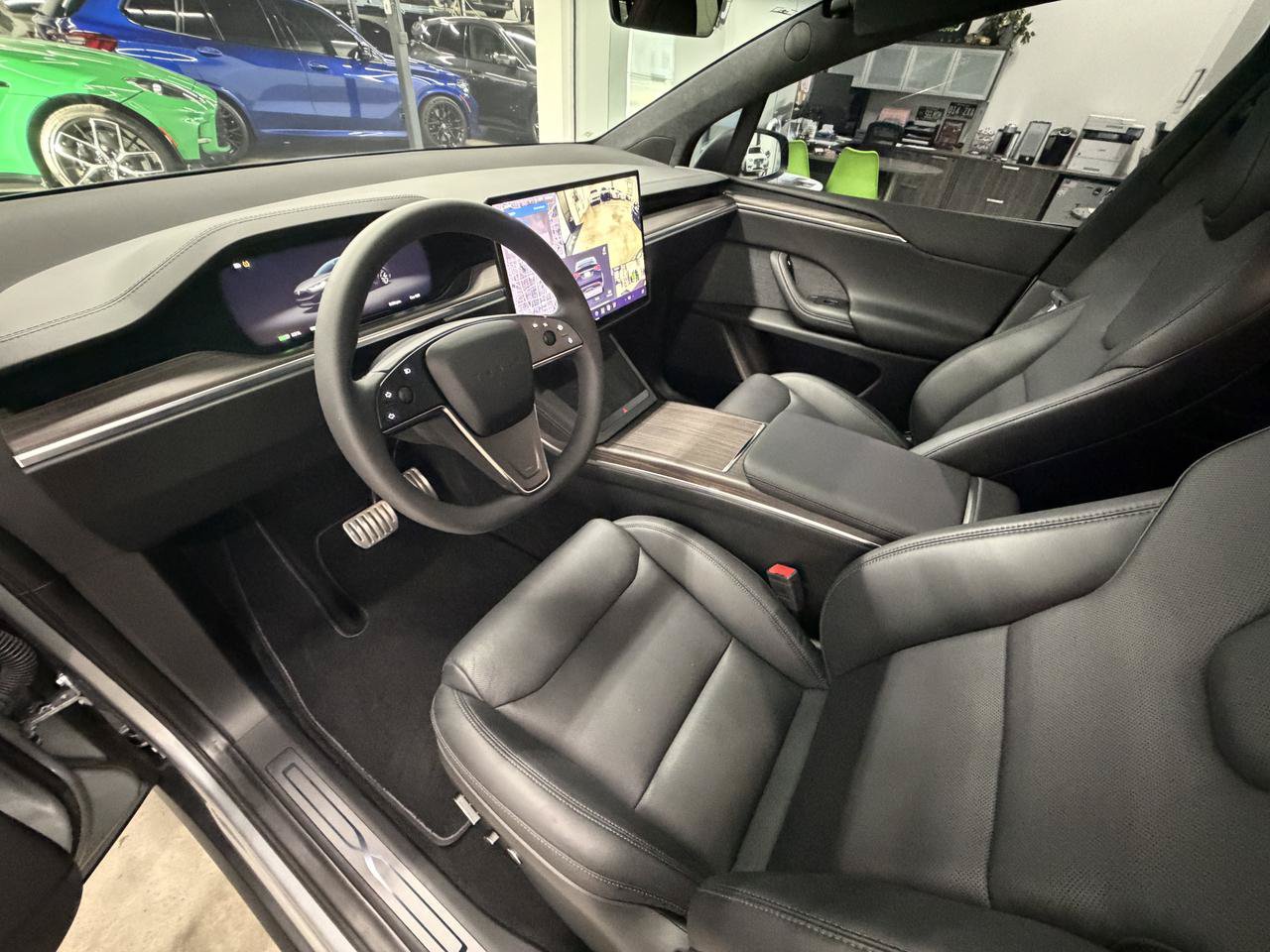 Used 2024 Tesla Model X AWD/4WD image 10