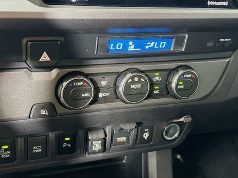 Certified 2022 Toyota Tacoma TRD Sport w/ Technology Package RWD image 17