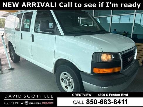Used 2015 GMC Savana 2500 RWD image 1