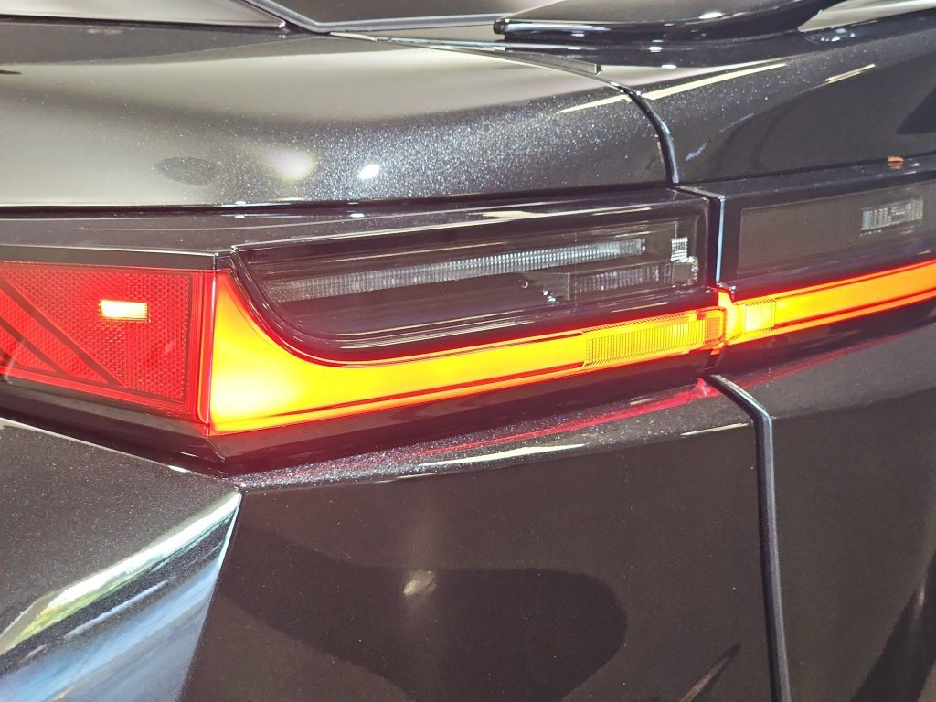 New 2026 Lexus RZ 450e AWD image 33