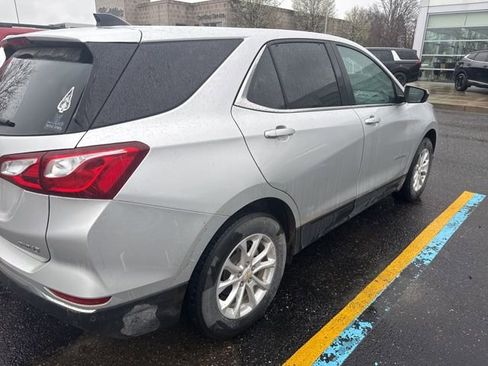 Used 2021 Chevrolet Equinox LT AWD/4WD image 4