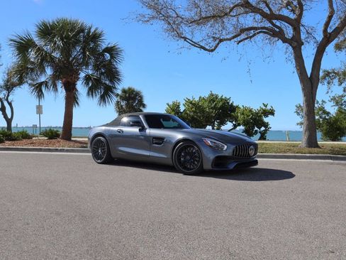 Used 2018 Mercedes-Benz AMG GT Base 2dr Roadster image 49