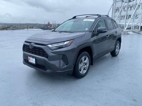 Certified 2023 Toyota RAV4 XLE w/ Convenience Package AWD/4WD image 7