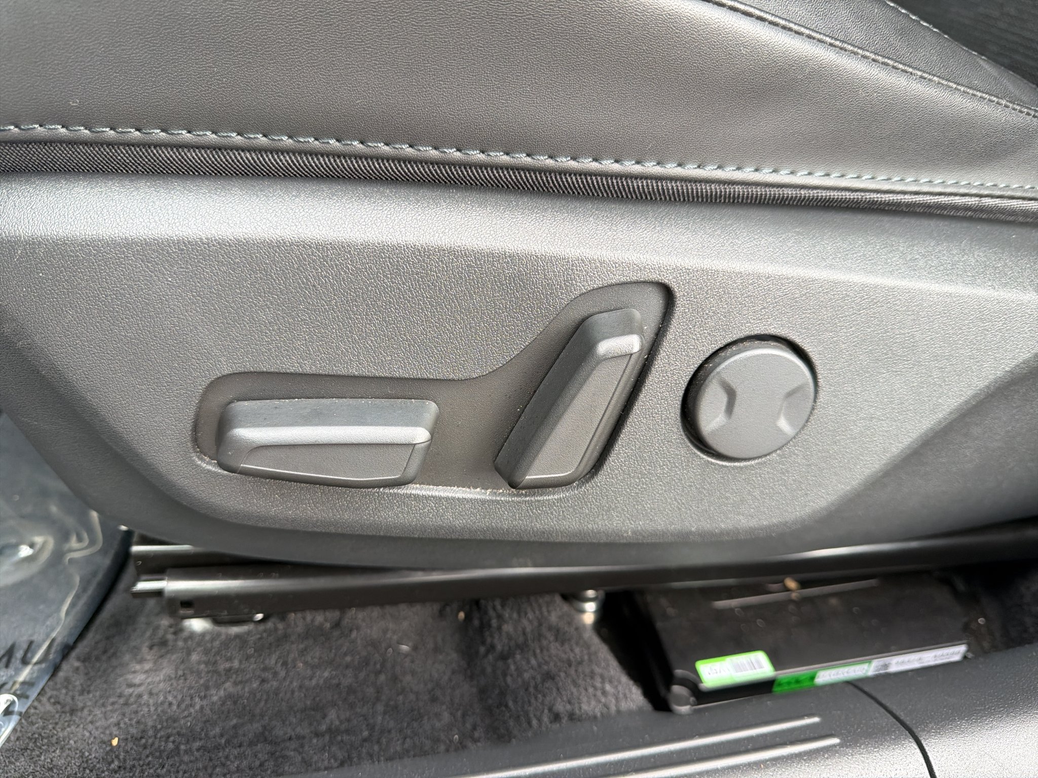 Certified 2023 Kia Niro Wave w/ Wave Preserve Package FWD image 20