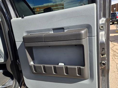 Used 2015 Ford F250 XL w/ Power Equipment Group image 22