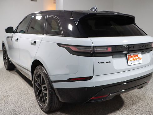 Used 2024 Land Rover Range Rover Velar Dynamic SE image 9