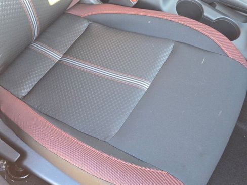 Used 2025 Nissan Versa SR w/ Trunk Package image 8