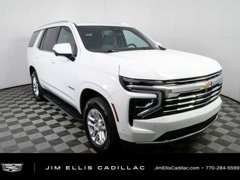 Used 2025 Chevrolet Tahoe LT AWD/4WD image 1