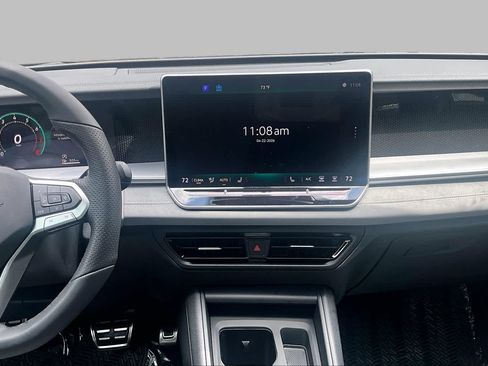 New 2026 Volkswagen Tiguan SE R-Line FWD image 6