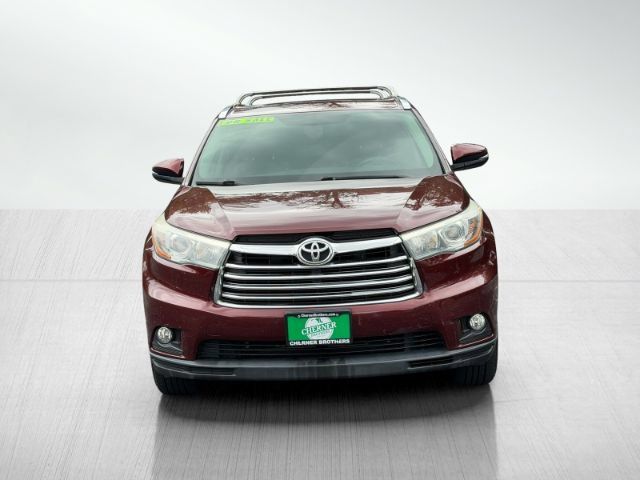 Used 2016 Toyota Highlander XLE AWD/4WD image 3