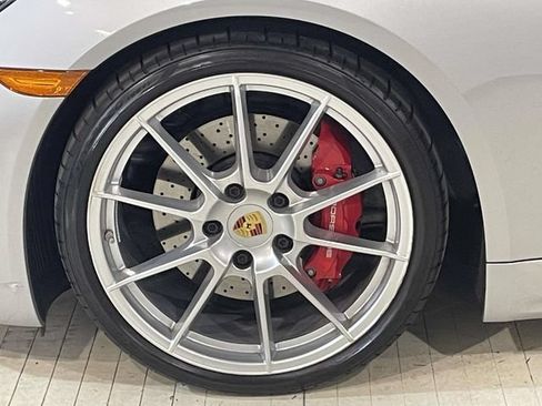 Certified 2025 Porsche 718 Boxster GTS RWD image 11