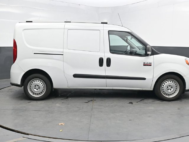 Used 2022 RAM ProMaster City Tradesman FWD image 9