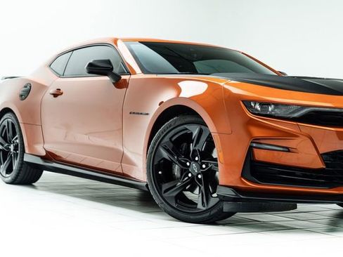 Used 2024 Chevrolet Camaro SS RWD image 3