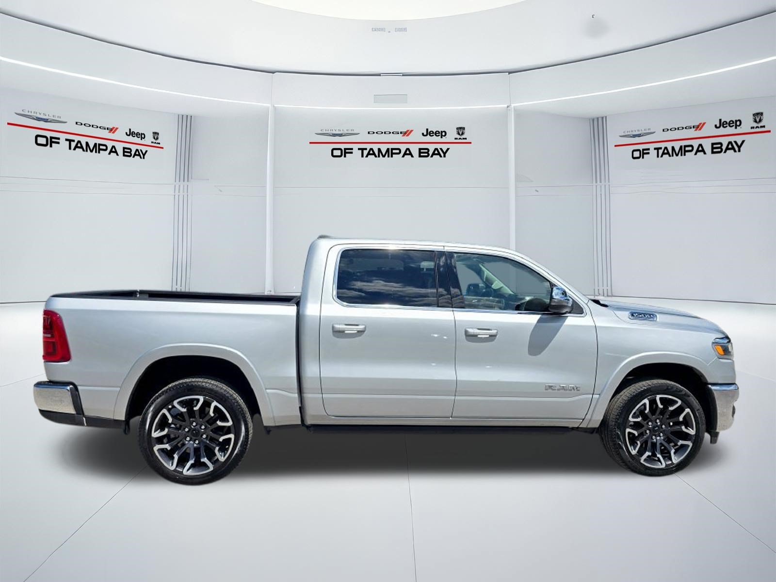 Used 2026 RAM 1500 Limited w/ Bed Utility Group AWD/4WD image 8