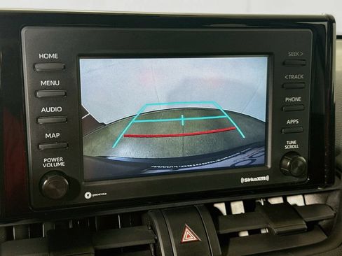 Certified 2021 Toyota RAV4 LE AWD/4WD image 14