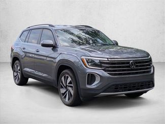 Used 2024 Volkswagen Atlas SE video 3