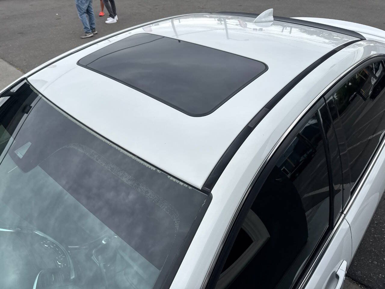 Used 2017 Chevrolet SS RWD image 22
