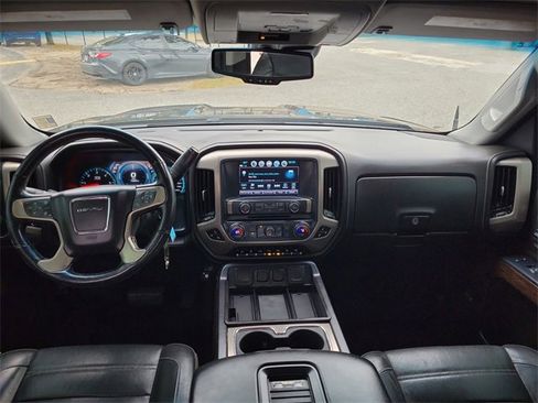 Used 2018 GMC Sierra 1500 Denali w/ Denali Ultimate Package image 22