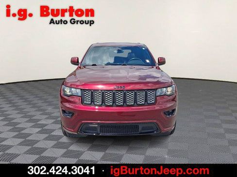 Certified 2021 Jeep Grand Cherokee Laredo X AWD/4WD image 2