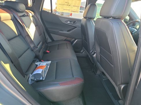 New 2026 Chevrolet Equinox RS w/ Convenience Package III image 31