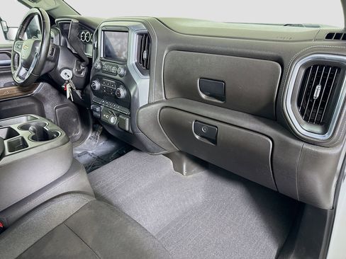 Used 2023 Chevrolet Silverado 2500 LT image 29